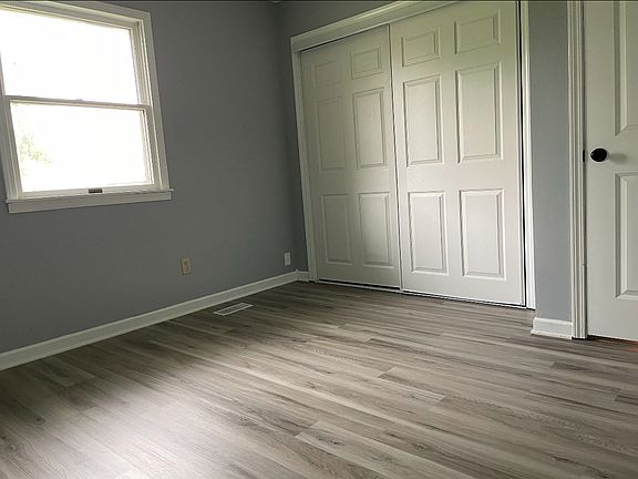 5th image of 202 S Wetmore St #C