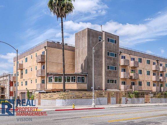 2nd image of 2000 W 3rd St APT 211