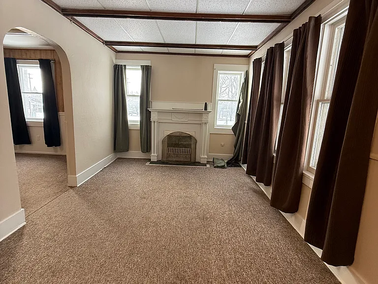 520 N Water St — Photo 35