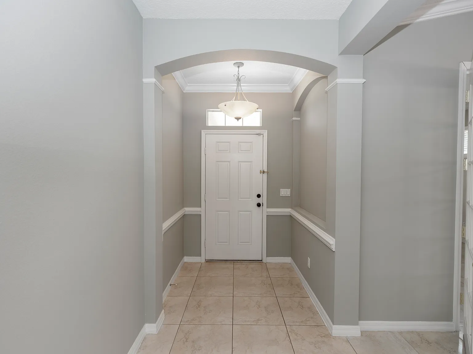 3 bed, 2088 sqft, $2,750 — Photo 3