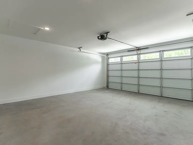 4696 Heiskell Dr — Photo 21