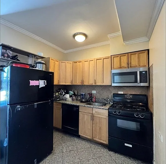 47 Dalrymple St #3 — Photo 2