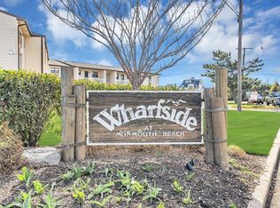 102 Wharfside Dr #102, Monmouth Beach, NJ 07750