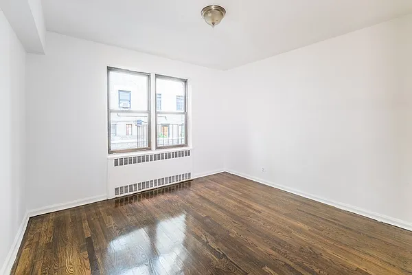 Rented by Bold New York | media 8