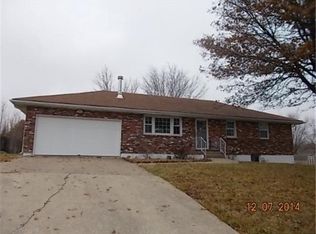 610 W Pine St, Archie, MO 64725