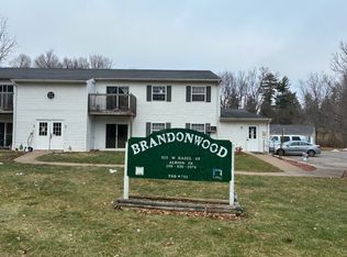 325 W Hazel St #325, Albion, IN 46701