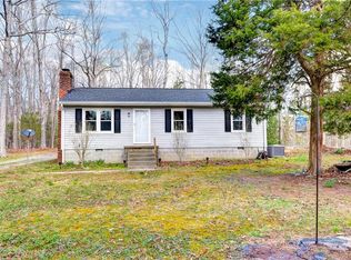 1623 Mahixon Rd, Manquin, VA 23106