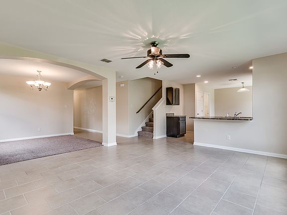 3rd image of 10247 Villa Del Lago