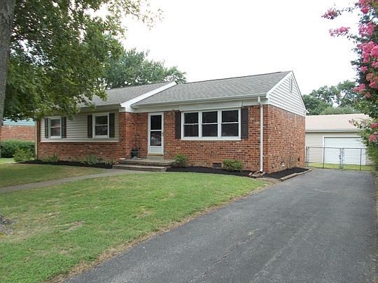 1st image of 9108 Crystalwood Ln