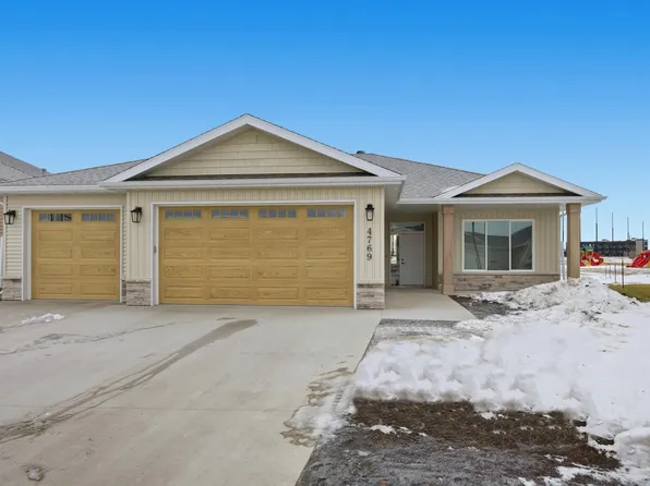 4769 32nd St S, Fargo, ND 58104