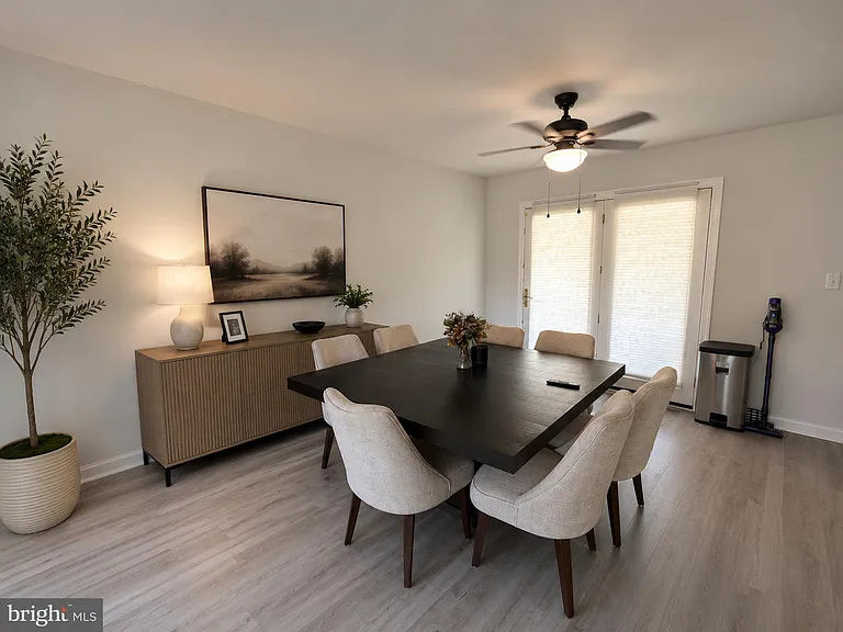 7 Tipton Dr — Photo 12