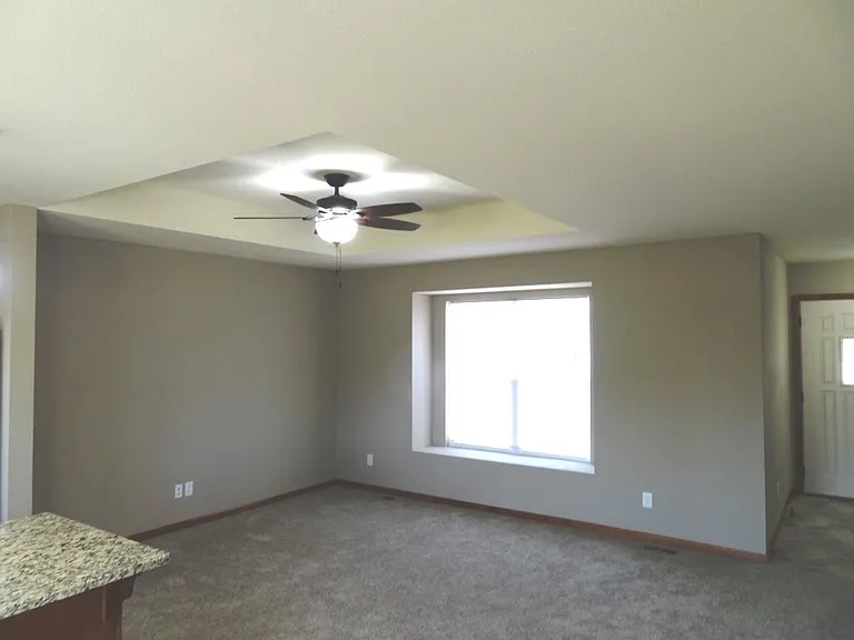 4311 SE Oakleaf Dr — Photo 5