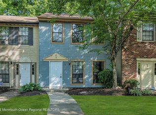32 Jason Ct, Lakewood, NJ 08701