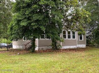 304 Allen Memorial Dr, Milledgeville, GA 31061