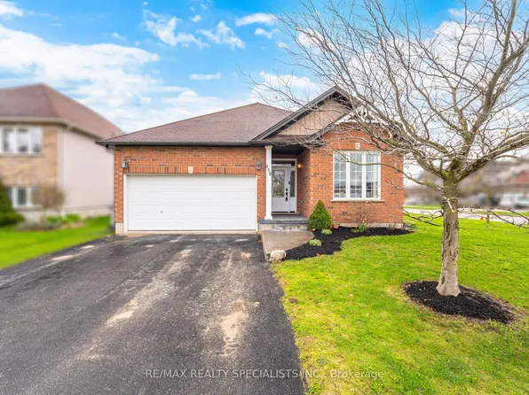 650 Reid Cres, North Perth, ON N4W 0A1