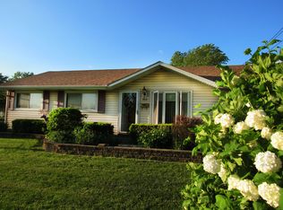 600 Pleasant Pl, Streamwood, IL 60107