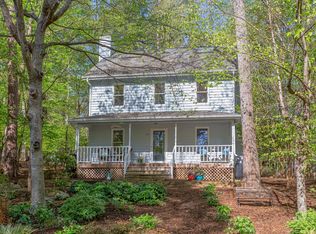 109 Creekview Cir, Carrboro, NC 27510