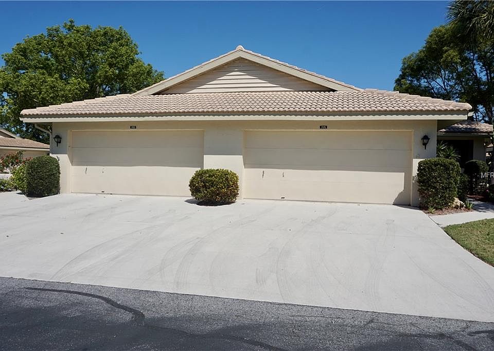 1st image of 7170 Wood Creek Dr #40