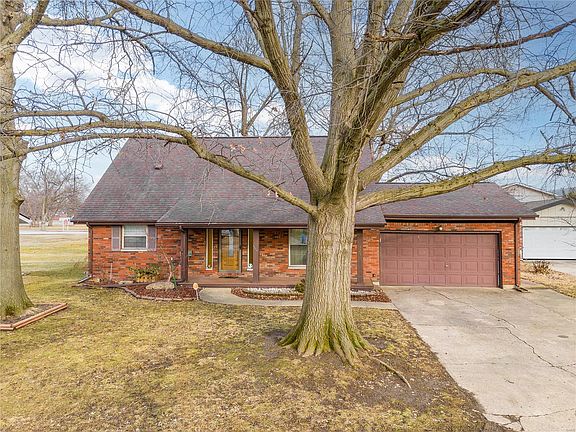 2nd image of 3258 Kilarney Dr
