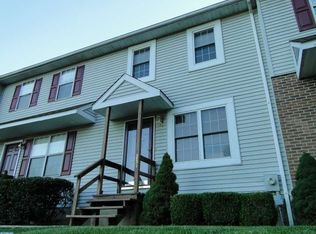 231 Cobble Creek Curv, Newark, DE 19702