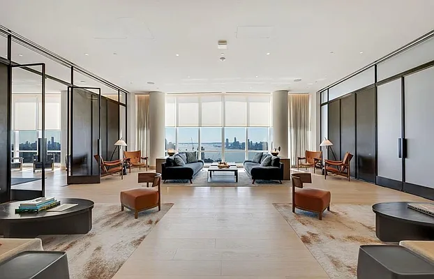 Rented by Americana Realty Prime LLC | media 8