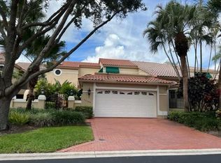 22588 Caravelle Cir, Boca Raton, FL 33433