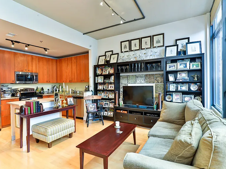 520 John Carlyle St #234-98 — Photo 4