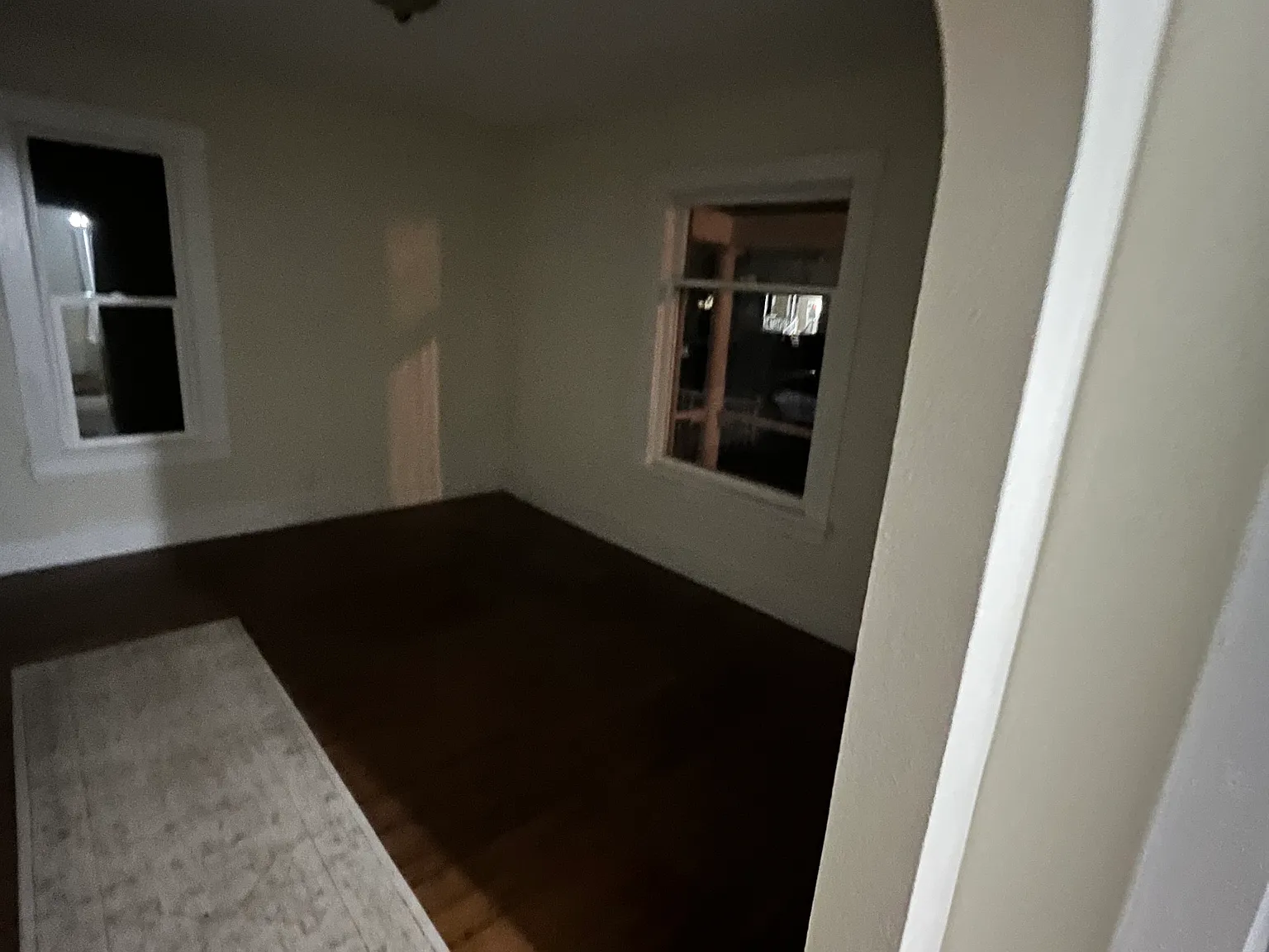 2 bed, 1002 sqft, $850 — Photo 2