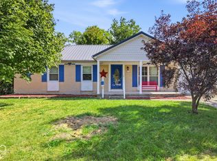 1615 Avenue East St, Elwood, IN 46036