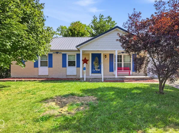 1615 Avenue East St, Elwood, IN 46036