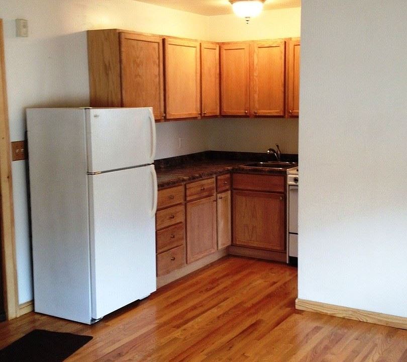 1st image of 501 Ashland Ave APT 1