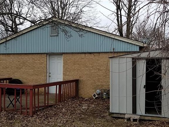 5th image of 3255 Roseway Dr
