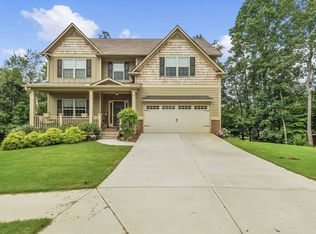 619 Little Bluestem Dr, Hoschton, GA 30548