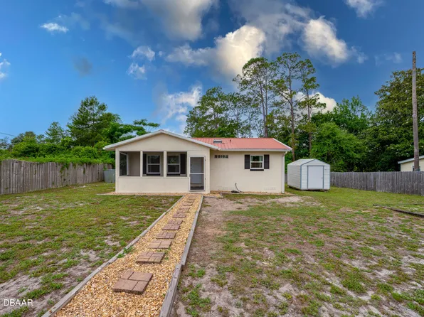 45739 Magnolia St, Paisley, FL 32767