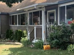 43 River St, Brockton, MA 02302