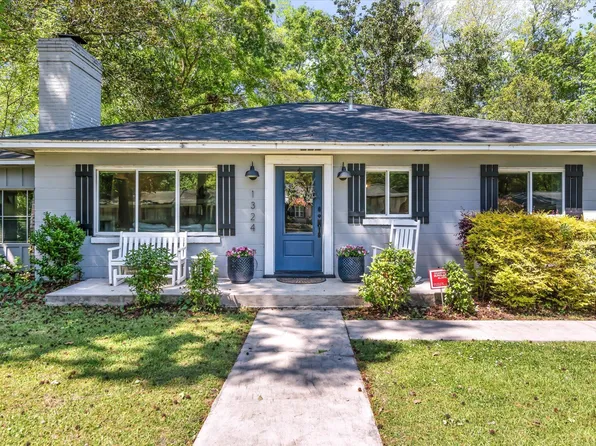 1324 Coosaw Dr, Charleston, SC 29407