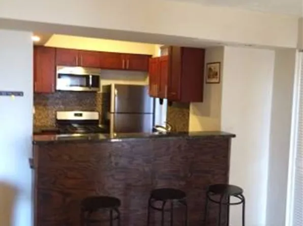 239 Christian St APT 2, Philadelphia, PA 19147
