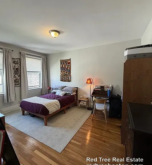 175 Harvard St #4 — Photo 3