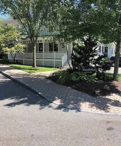 18 Russell Pl — Photo 43