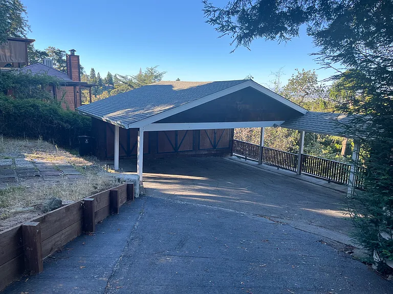 3542 Oak Knoll Dr #1 — Photo 9