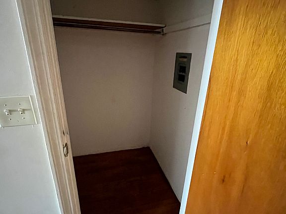 5th image of 1455 Mineral Spring Ave #3