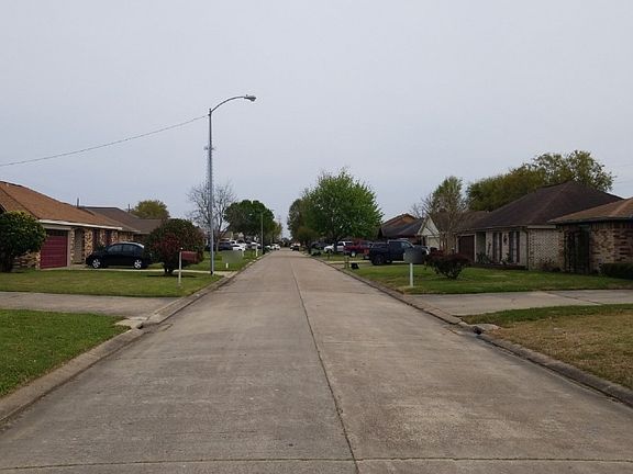 4th image of 2510 Little John Ln