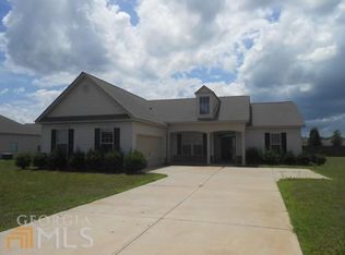 224 Cumberland Dr, Byron, GA 31008