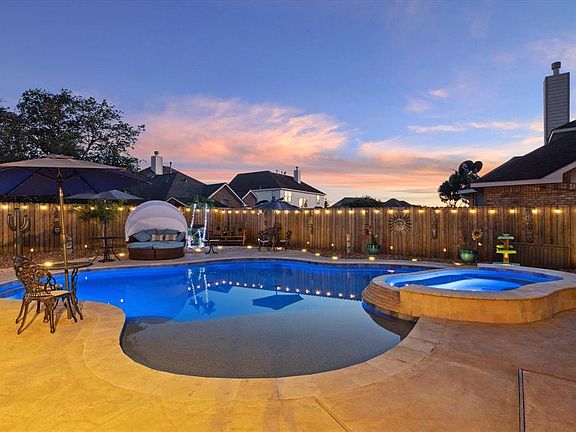 3rd image of 2529 Harlequin Court