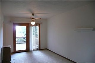 3rd image of 5412 S 107th St