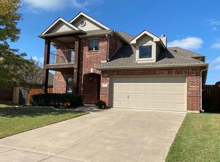 709 Chelsea Dr, Midlothian, TX 76065