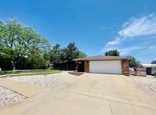 3403 Dow Dr, Roswell, NM 88201