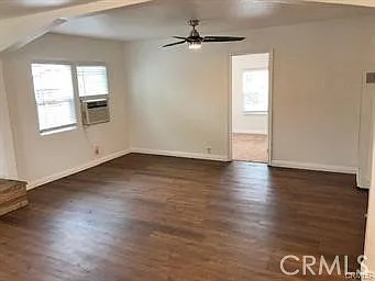 2 bed, 900 sqft, $3,100 — Photo 4