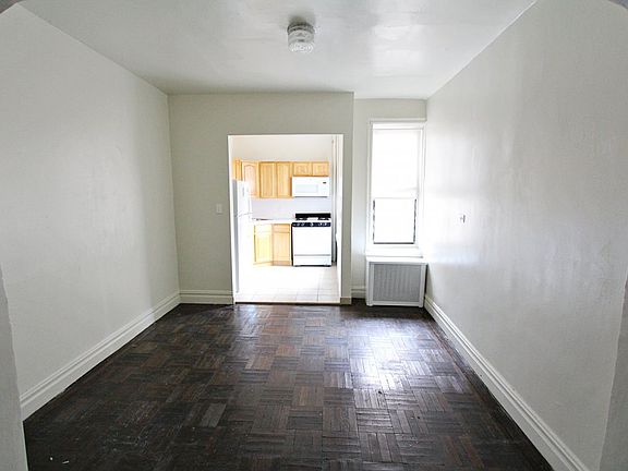 5th image of 75 W Mosholu Pkwy N APT 6H