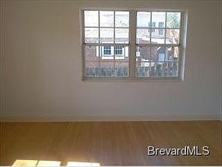 4th image of 1008 Indian River Ave